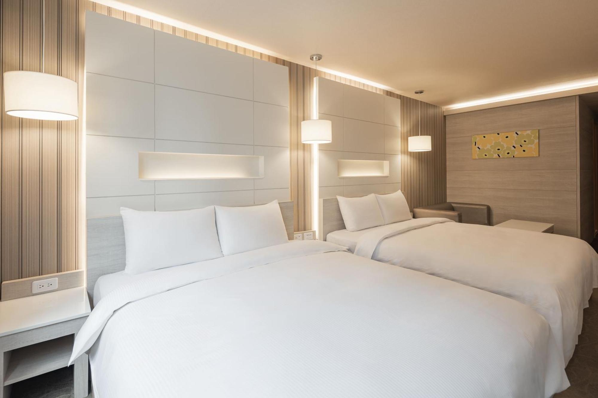 Kindness Hotel - Zhongshan Bade Branch Kaohsiung Room photo