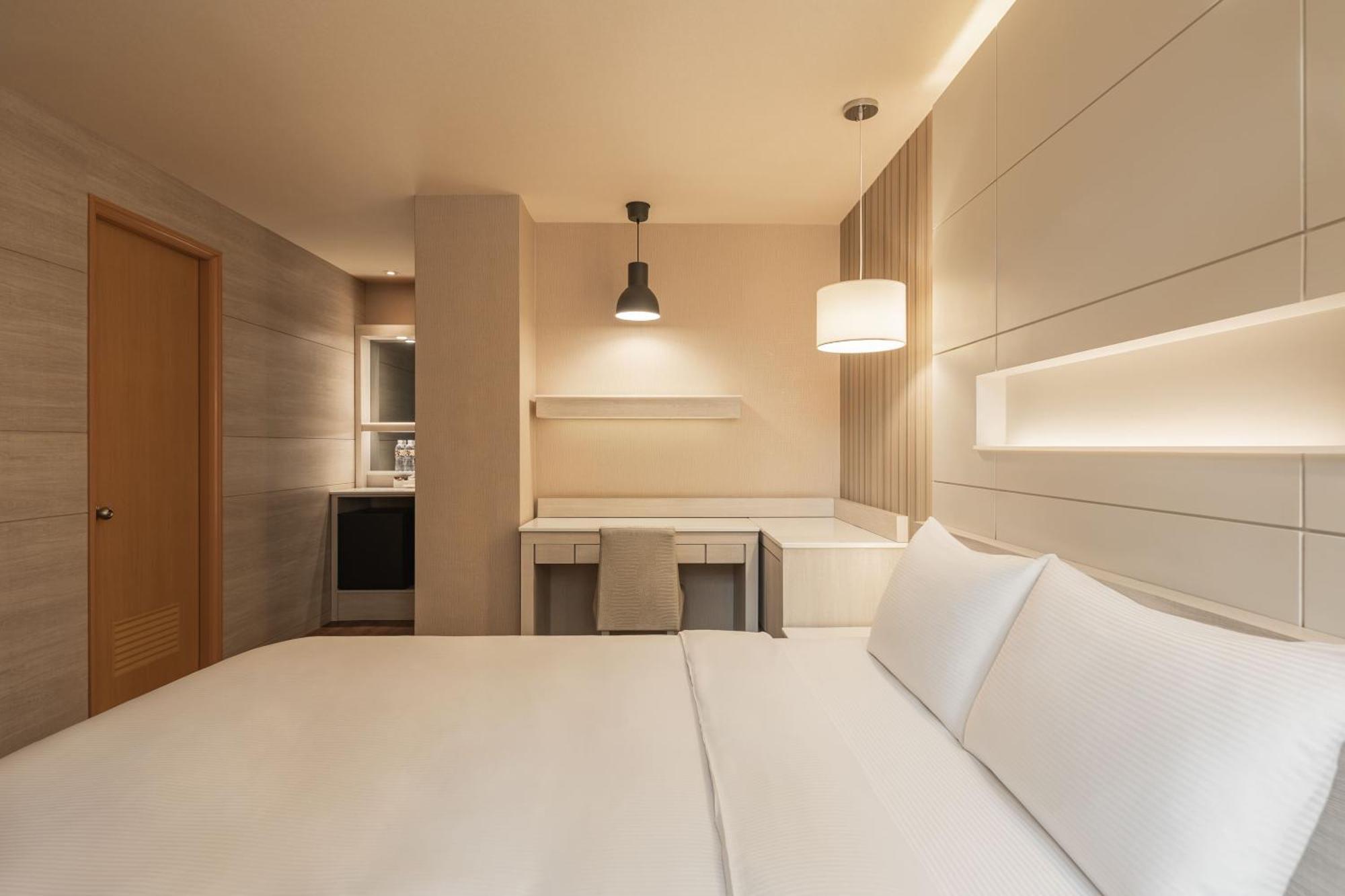 Kindness Hotel - Zhongshan Bade Branch Kaohsiung Room photo